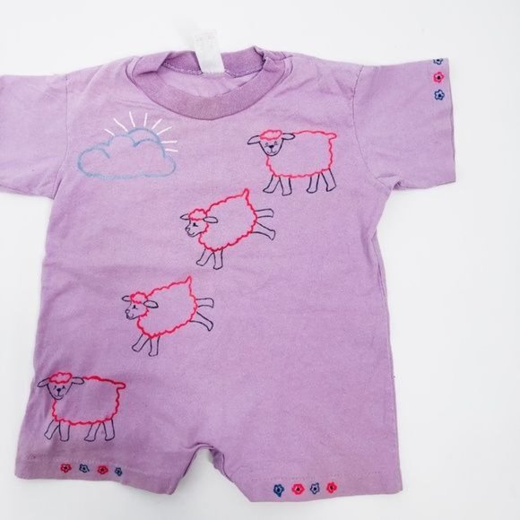 Vintage Light Purple Flower & Sheep Onesie with Buttons - 18M - Picture 3 of 8